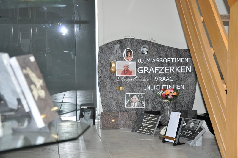 Deveaux rouwwinkel foto 3